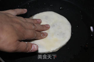 不用擀皮的牛肉馅饼的做法步骤:9