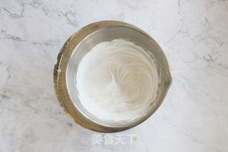 一杯子装满蓝莓的香甜的做法步骤:3