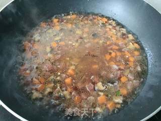 香肠焖饭的做法步骤:12