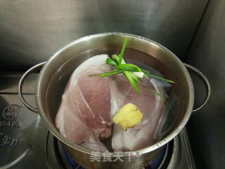 酱油卤肉的做法步骤:3