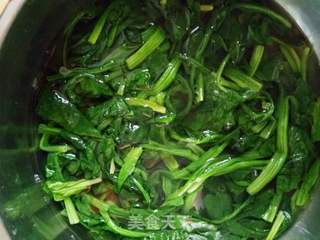 菠菜鸡蛋饺子的做法步骤：4