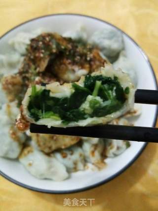 菠菜鸡蛋饺子的做法步骤:16