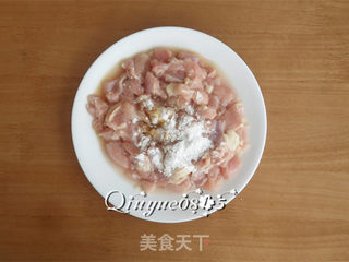 辣子鸡丁的做法步骤:5