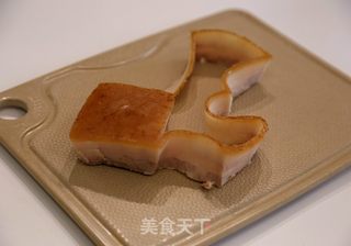 步步高升万字扣肉的做法步骤:6