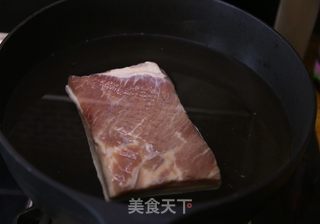 脆皮烧肉的做法步骤:2
