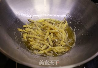 椒盐杏鲍菇的做法步骤:7