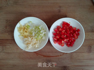 酸辣藕丁的做法步骤:2