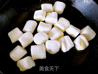 火爆朋友圈的“雪花酥”的做法步骤:2