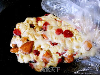 火爆朋友圈的“雪花酥”的做法步骤:9