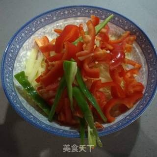 什锦炒饭的做法步骤：1