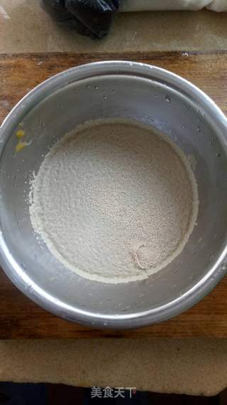 芝麻花卷的做法步骤:2