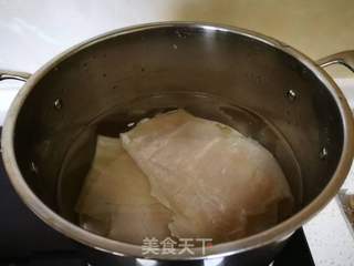 五香皮冻的做法步骤:2