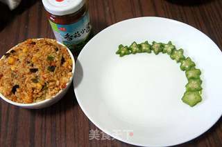 香菇小酱炒米饭#妈妈的味道#的做法步骤:8