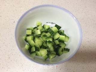 牛肉酱炒饭的做法步骤:2