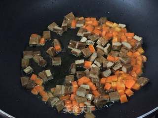 牛肉酱炒饭的做法步骤:7