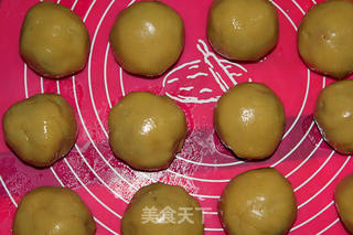 椰蓉馅月饼的做法步骤:15