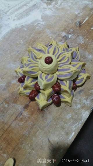 吉祥如意南瓜紫薯红枣山的做法步骤:3