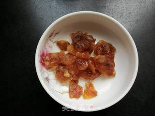 妈妈的味道:红枣桂圆小米粥的做法步骤:2