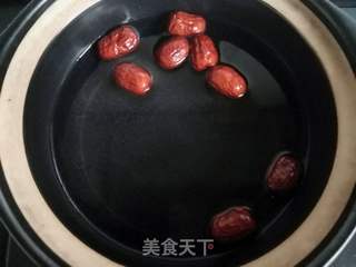 妈妈的味道:红枣桂圆小米粥的做法步骤:6
