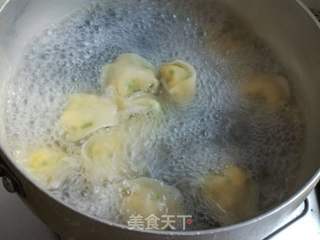 三鲜馄饨煎蛋的做法步骤:10