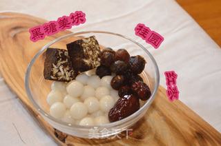 黑糖桂圆红枣小丸子的做法步骤:2