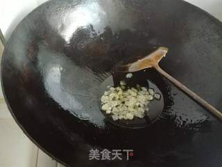红烧鸡爪的做法步骤:2