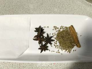 晶莹剔透水晶皮皮冻的做法步骤:14