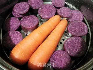 妈妈的味道:枣泥紫薯红豆柳叶包的做法步骤:4