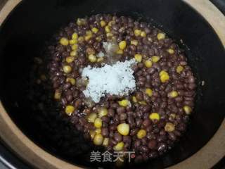 妈妈的味道:枣泥紫薯红豆柳叶包的做法步骤：7