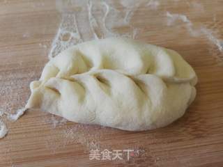 妈妈的味道:枣泥紫薯红豆柳叶包的做法步骤:15