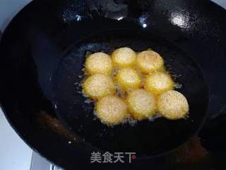 紫薯麻团的做法步骤:17