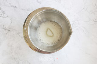 爱心杯子蛋糕的做法步骤:2