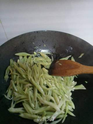 素炒芸豆丝的做法步骤：3