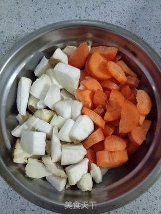 “鸿运当头”饺子的做法步骤:2