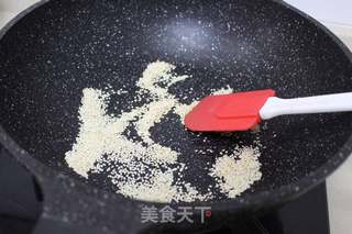 雪花蒜香基围虾的做法步骤:2