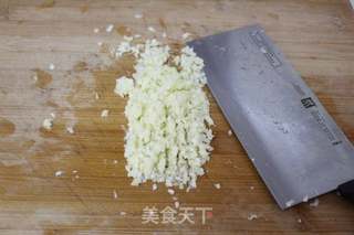 雪花蒜香基围虾的做法步骤:5