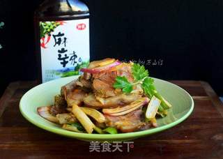 凉拌麻辣肘子的做法步骤:12