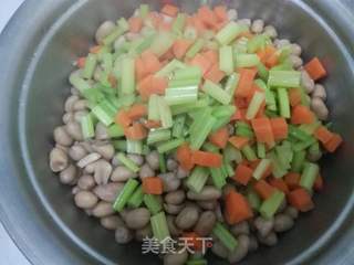 芹菜胡萝卜拌花生的做法步骤:10