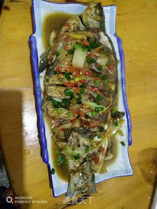 红烧鳊鱼,年年有余的做法步骤:6