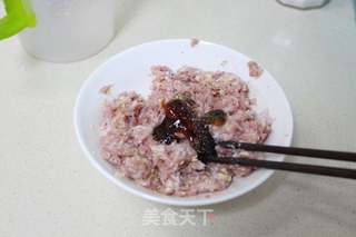 蒸蒸日上——百合蒸肉的做法步骤:3