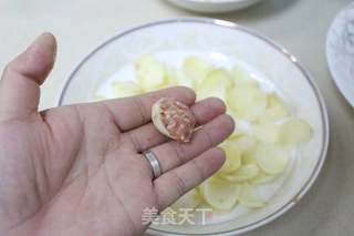 蒸蒸日上——百合蒸肉的做法步骤:6