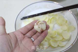 蒸蒸日上——百合蒸肉的做法步骤:8