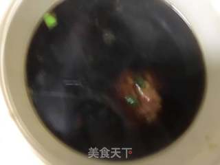 红烧狮子头的做法步骤:2