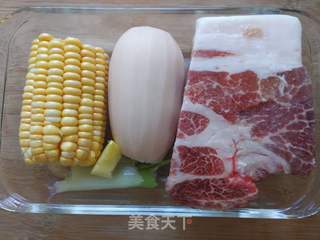 玉米莲藕鲜肉包的做法步骤：2