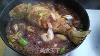 葱烧鲈鱼的做法步骤:13