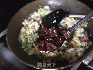 香菇酱炒饭的做法步骤：12