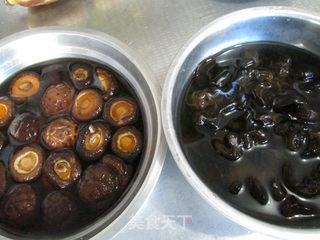 香菇牛肉酱的做法步骤:2