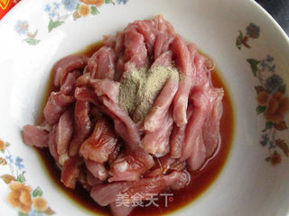 酱爆鸭胸肉的做法步骤:2