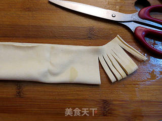 漂亮的宴客菜【花样豆皮】的做法步骤:5