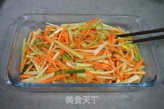 豆腐皮素菜卷的做法步骤：4